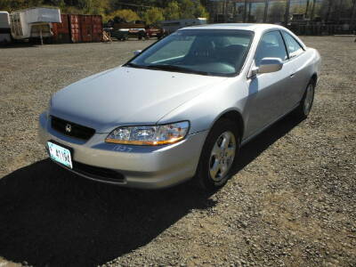 2000 HONDA Accord - Low Miles!