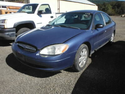 2002 FORD Taurus