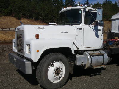 1977 Mack RS700L with Wet Kit 