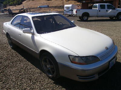 1996 LEXUS ES300