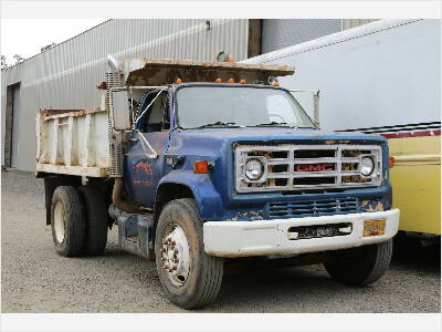 1986 GMC 5yd Dump Truck