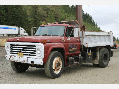 1975 FORD F750 Dump Truck