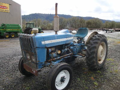 FORD 3000 Tractor