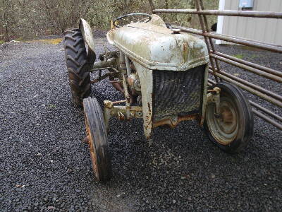 FORD 9N Tractor