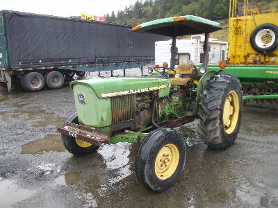 JOHN DEERE 1530