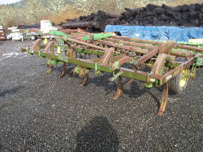 JOHN DEERE 1610 3-Pt Plow