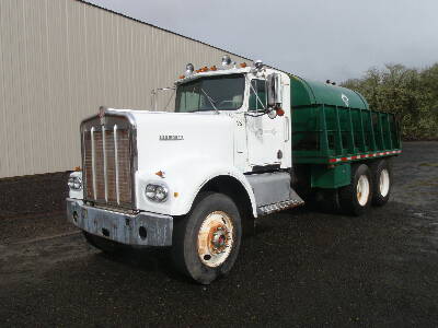 KENWORTH Fuel Truck