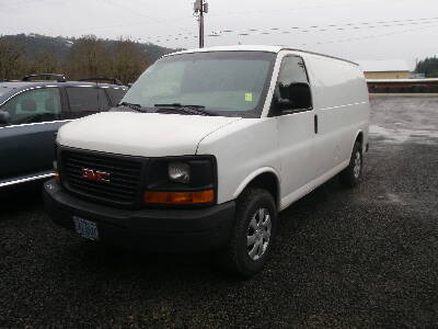 2007 GMC Cargo Van