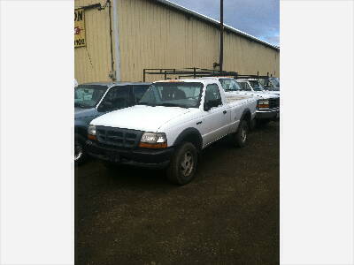 2000 FORD Ranger pickup.