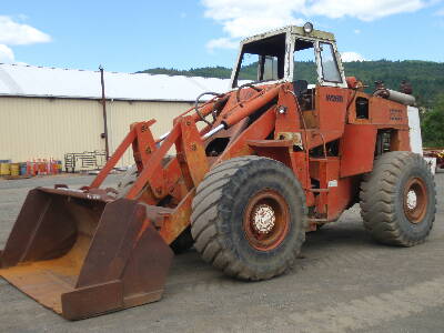 CASE W26B FE Loader