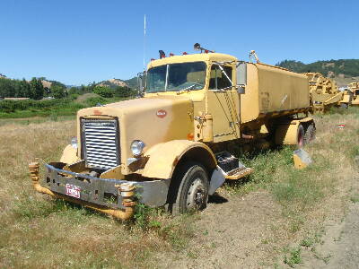 PETERBUILT Water Truck