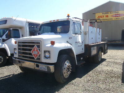 1988 INTERNATIONAL  Lube Truck