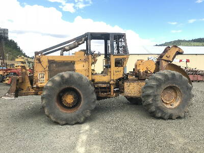 CAT 518 Skidder