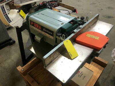 HITACHI P12RA Planer Jointer