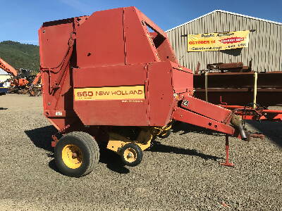 NEW HOLLAND 660 Round Baler